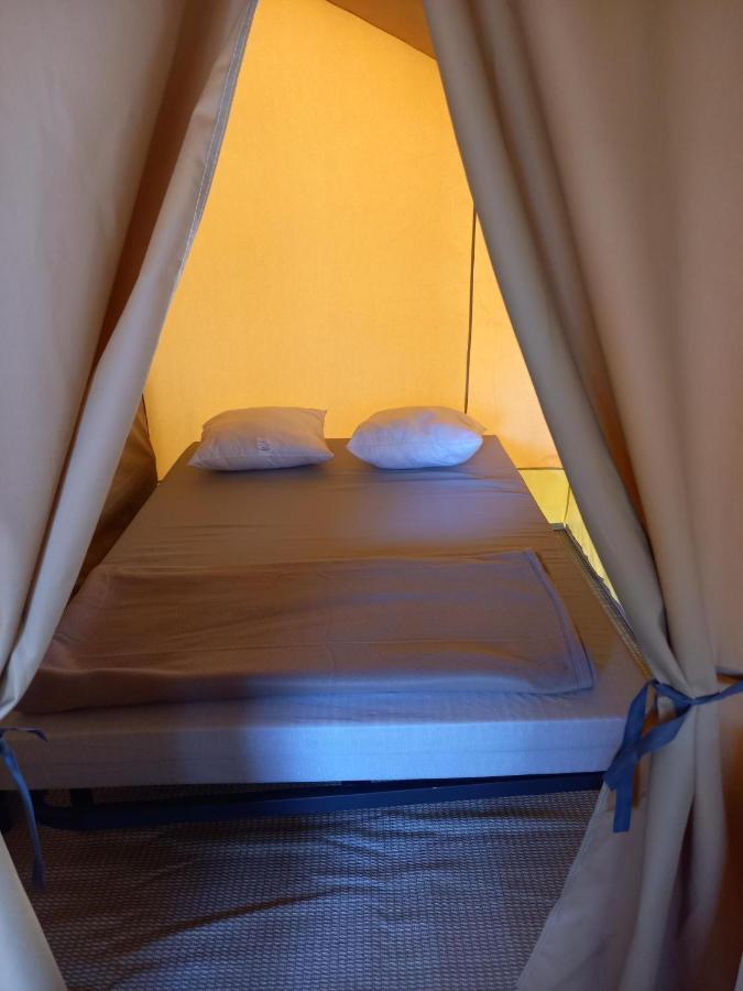 Camping Onlycamp Les Pins Nancay Dış mekan fotoğraf
